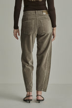 Afbeelding in Gallery-weergave laden, Coco corduroy