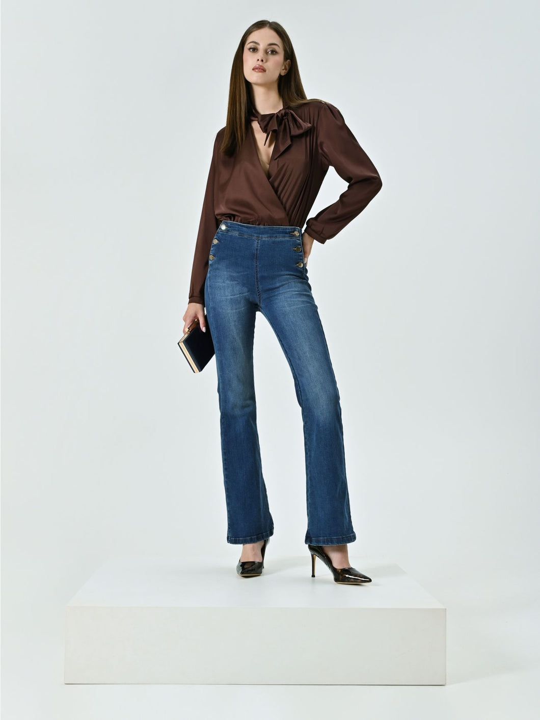 Jeans button