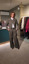 Afbeelding in Gallery-weergave laden, Crotone
