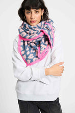 Afbeelding in Gallery-weergave laden, Sjaal leopard grey
