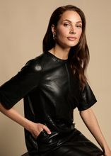 Afbeelding in Gallery-weergave laden, Divine
