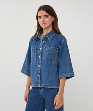 Afbeelding in Gallery-weergave laden, Bloes jeans studs
