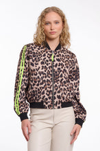 Afbeelding in Gallery-weergave laden, Banner bomberjacket
