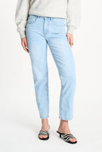 Afbeelding in Gallery-weergave laden, Jeans tapered

