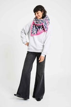 Afbeelding in Gallery-weergave laden, Sjaal leopard grey
