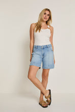 Afbeelding in Gallery-weergave laden, Zoë denim short
