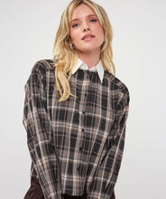 Afbeelding in Gallery-weergave laden, Blouse check
