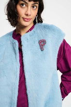 Afbeelding in Gallery-weergave laden, Gilet fur
