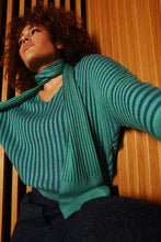 Afbeelding in Gallery-weergave laden, Trui Wende
